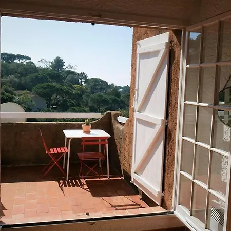 Bel Climatise Vue Les Mas De Gigaro Appartement *